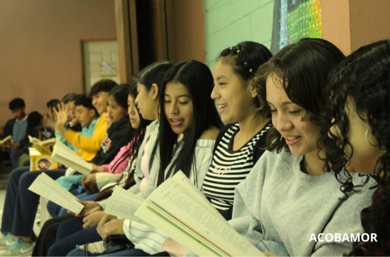 484032435_939228345083260_1812176405951656379_n